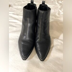 Marc Fisher Yale Pointy Toe Chelsea Boot Pebbled Leather